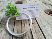 Recycled bombshell bracelet - smooth circle