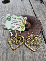 Recycled bombshell earrings - hearts